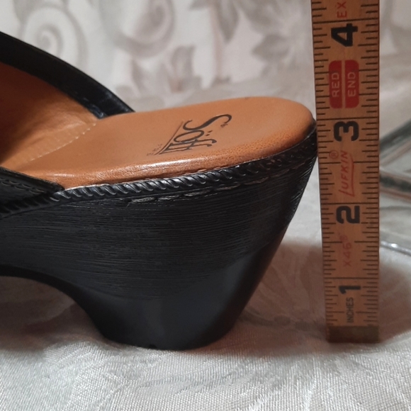 Söfft Black Leather Clogs - Picture 9 of 9